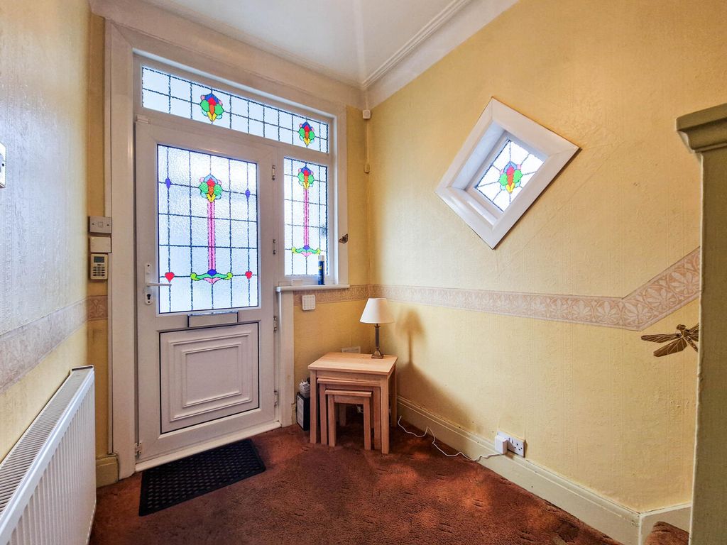 Property photo 1 of 19 Hallway