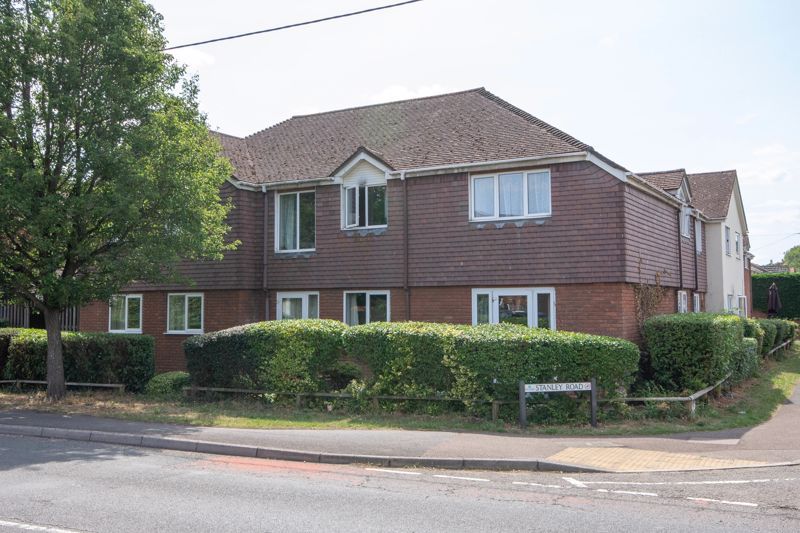 Property photo 1 of 11 External
