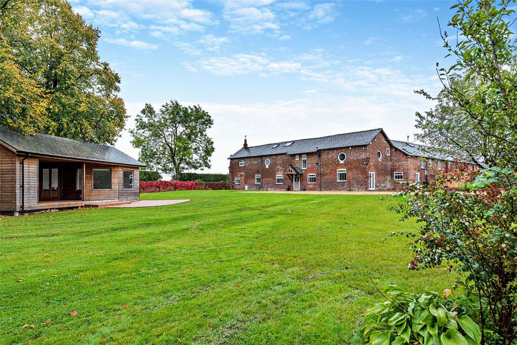 Property photo 3 of 28 External