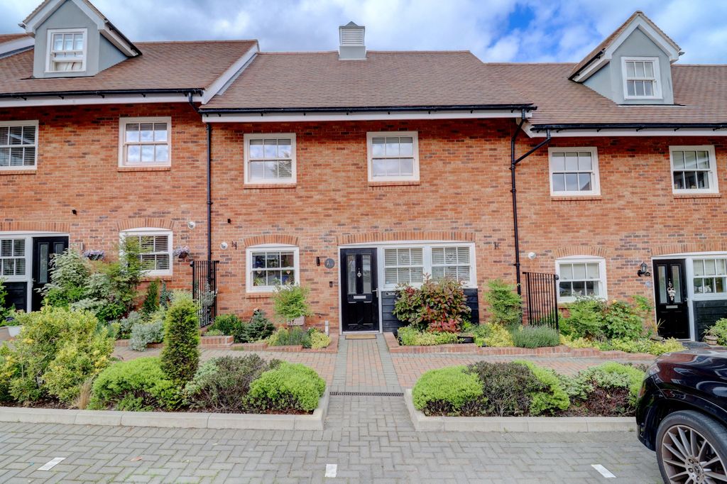 Property photo 1 of 17 Picture No. 02