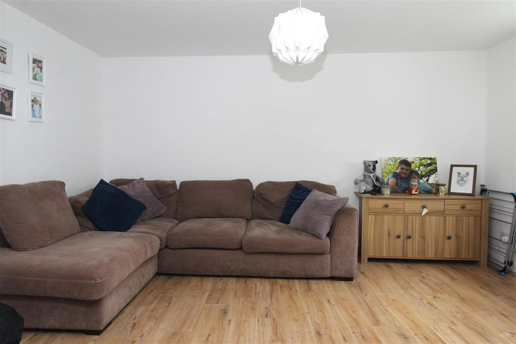 Property photo 2 of 9 Img_2619.Jpg