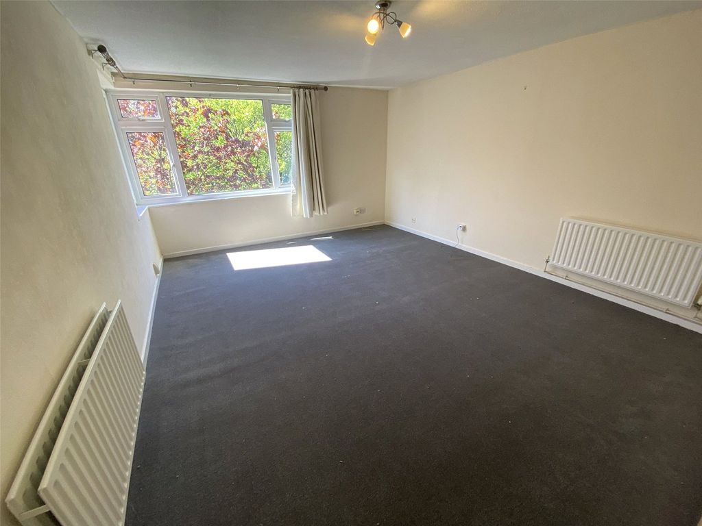 Property photo 3 of 10 Picture No. 29