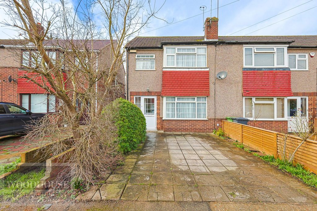 Property photo 1 of 21