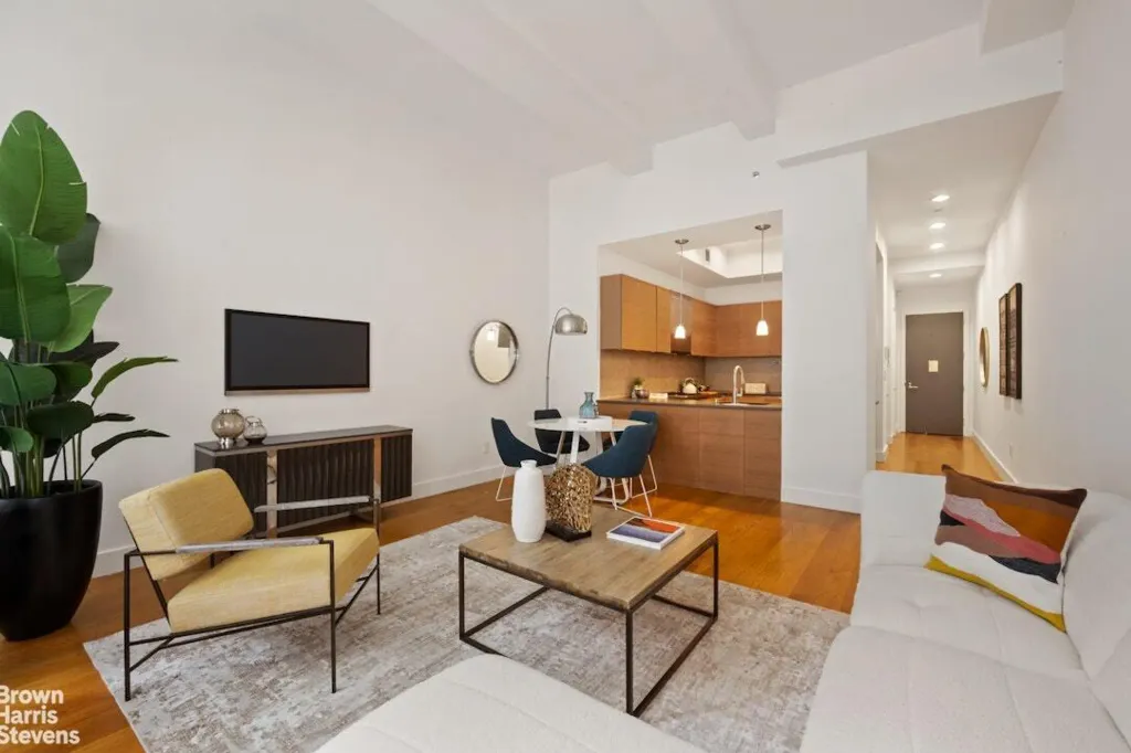 Property photo 2 of 10 <Alttext/>