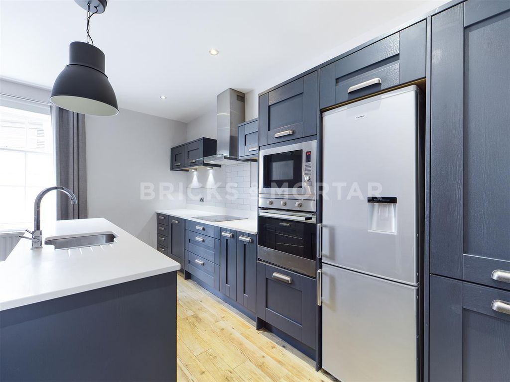 Property photo 3 of 12 Db3P2Ih5Pu-Zbczhnt3_Aa.Jpg