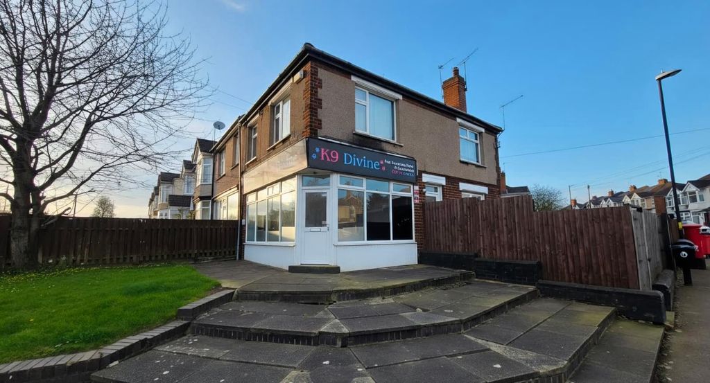 Property photo 1 of 31