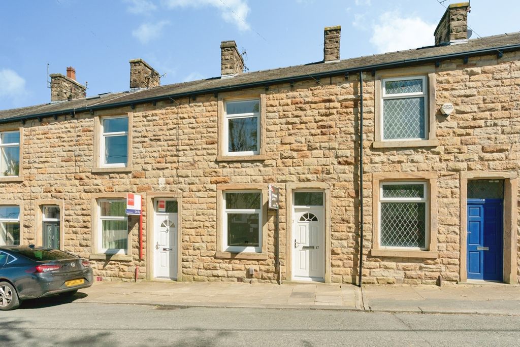 Property photo 1 of 14 Pbox-Img.Jpg