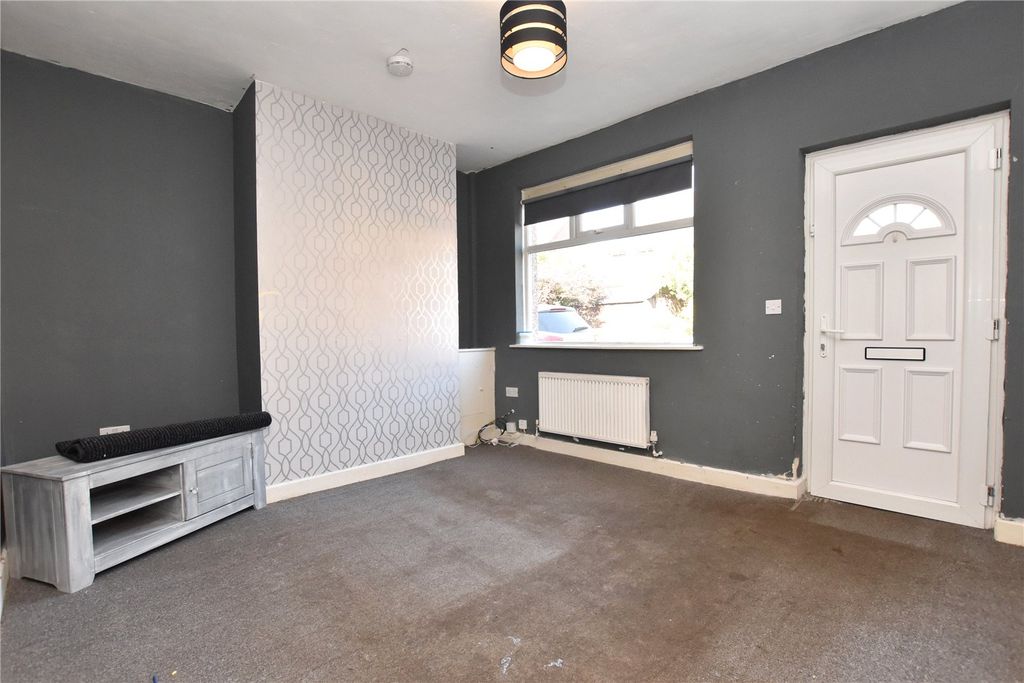 Property photo 2 of 8 Picture No. 01