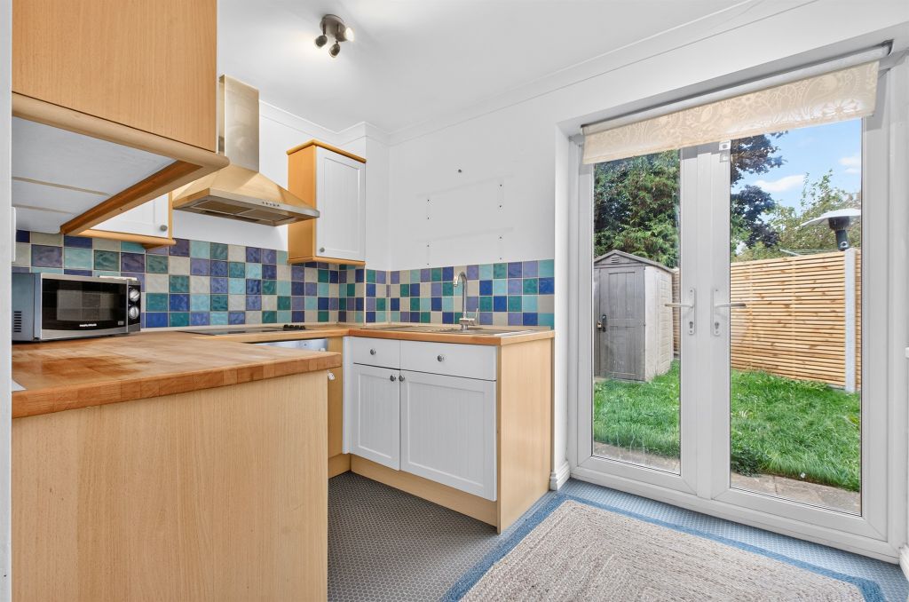 Property photo 3 of 17