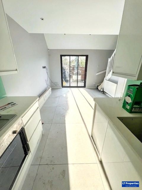 Additional image 4 of 1 bed property for saleOld School Walk, Slip End, Luton LU1