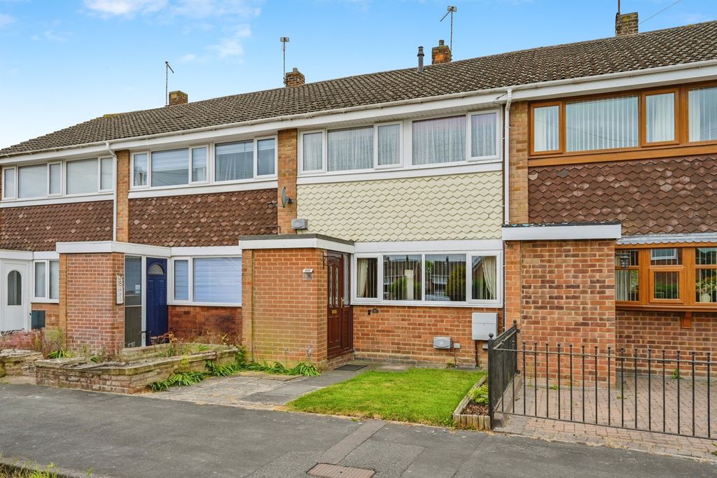 Property photo 1 of 17
