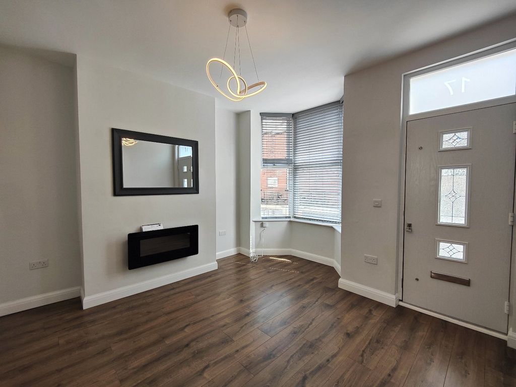 Property photo 3 of 17 Picture No. 05