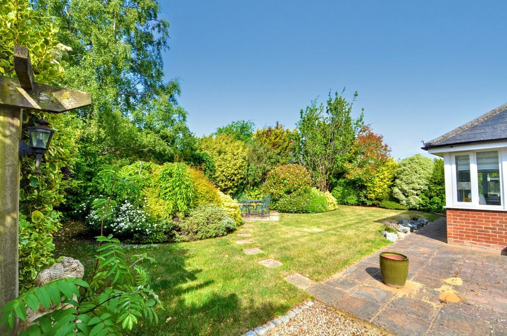 Property photo 2 of 14