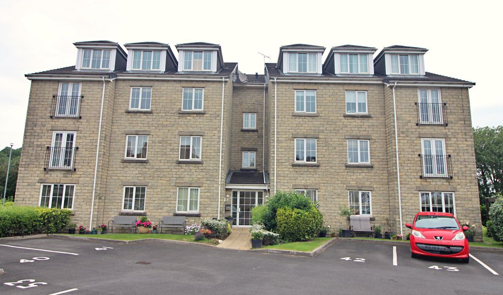 Property photo 1 of 13 Front Of Apartment