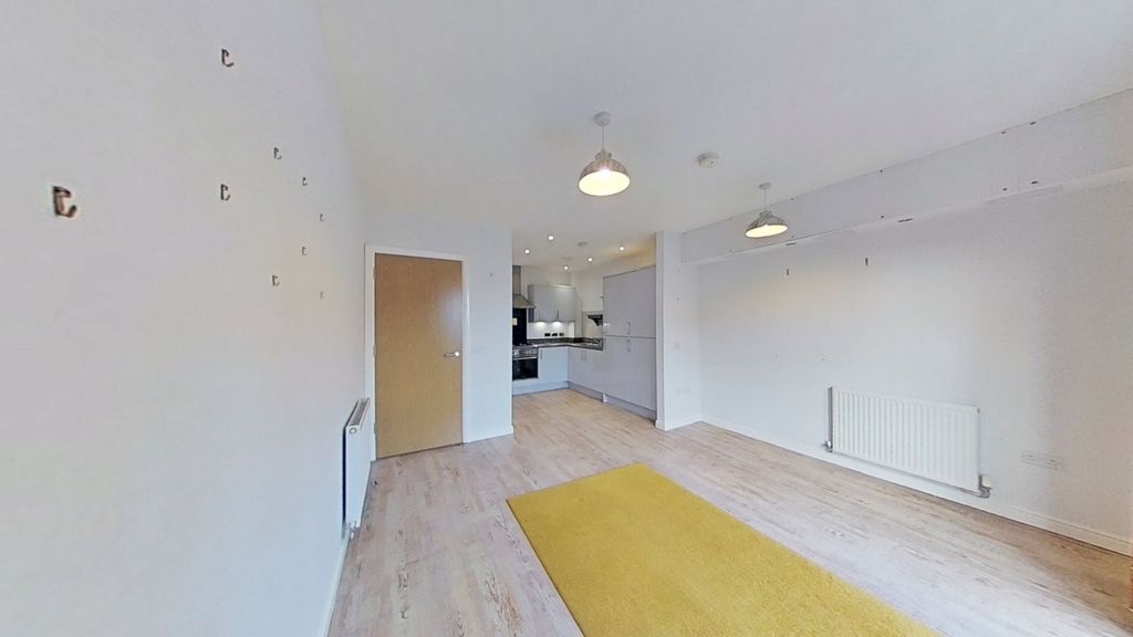 Property photo 3 of 8 Picture No. 04