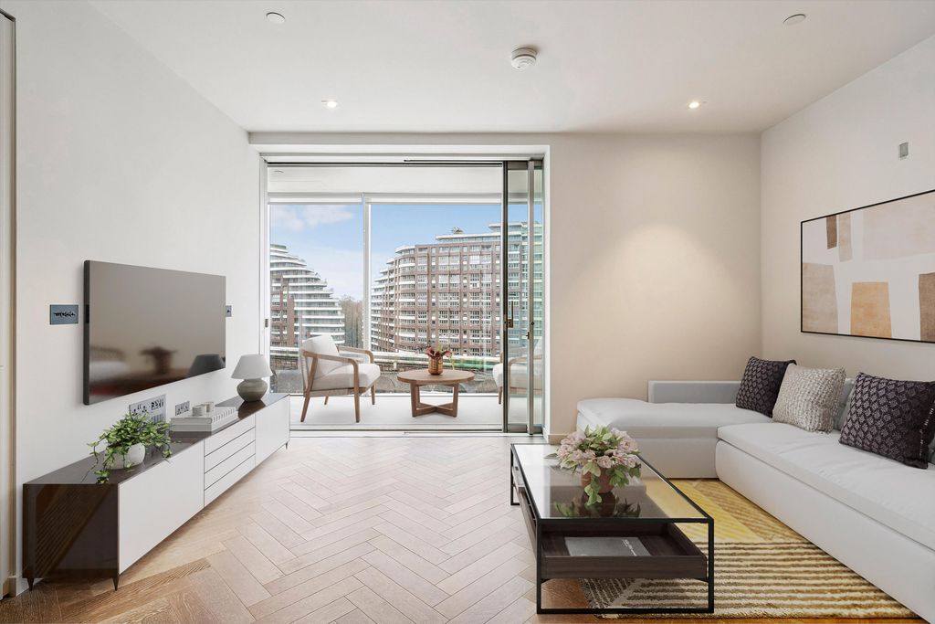 Property photo 3 of 10 Image