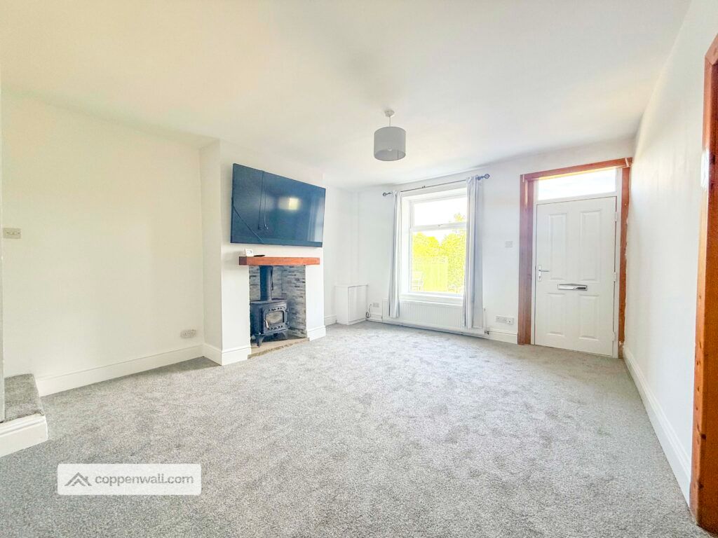 Property photo 3 of 25