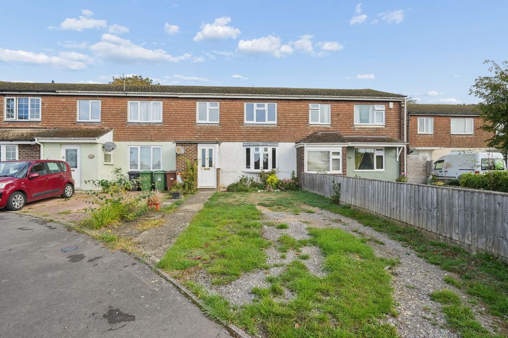 Property photo 1 of 18