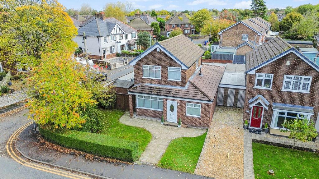 Property photo 1 of 29