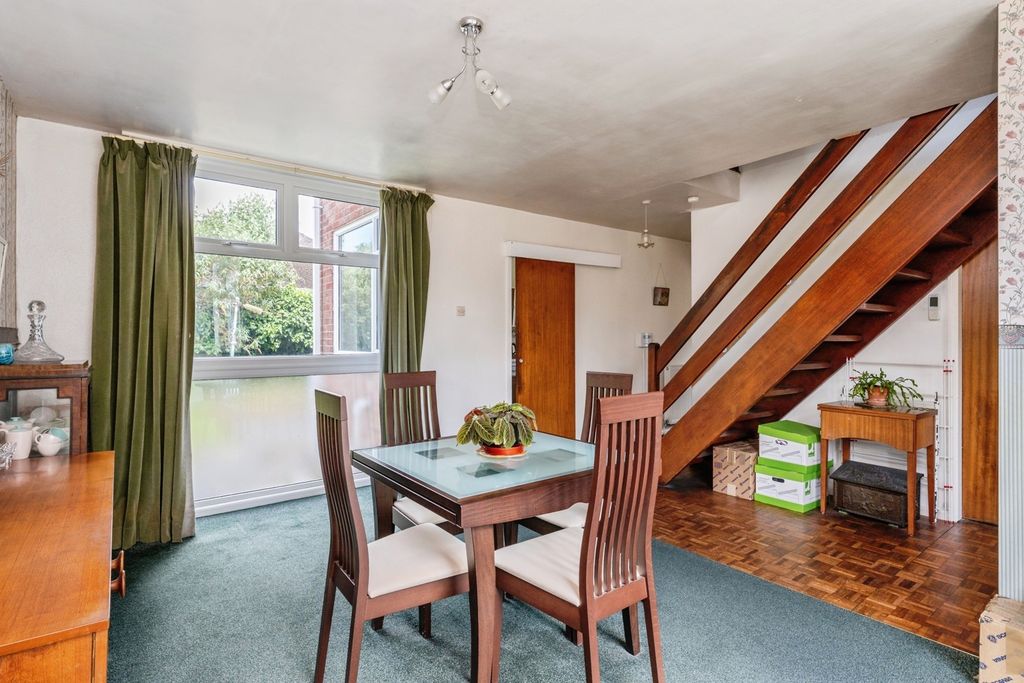 Property photo 3 of 24 Pbox-Img.Jpg