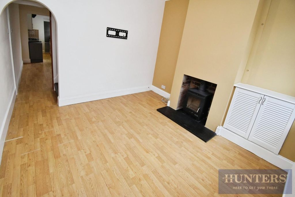 Property photo 2 of 8 Living Room