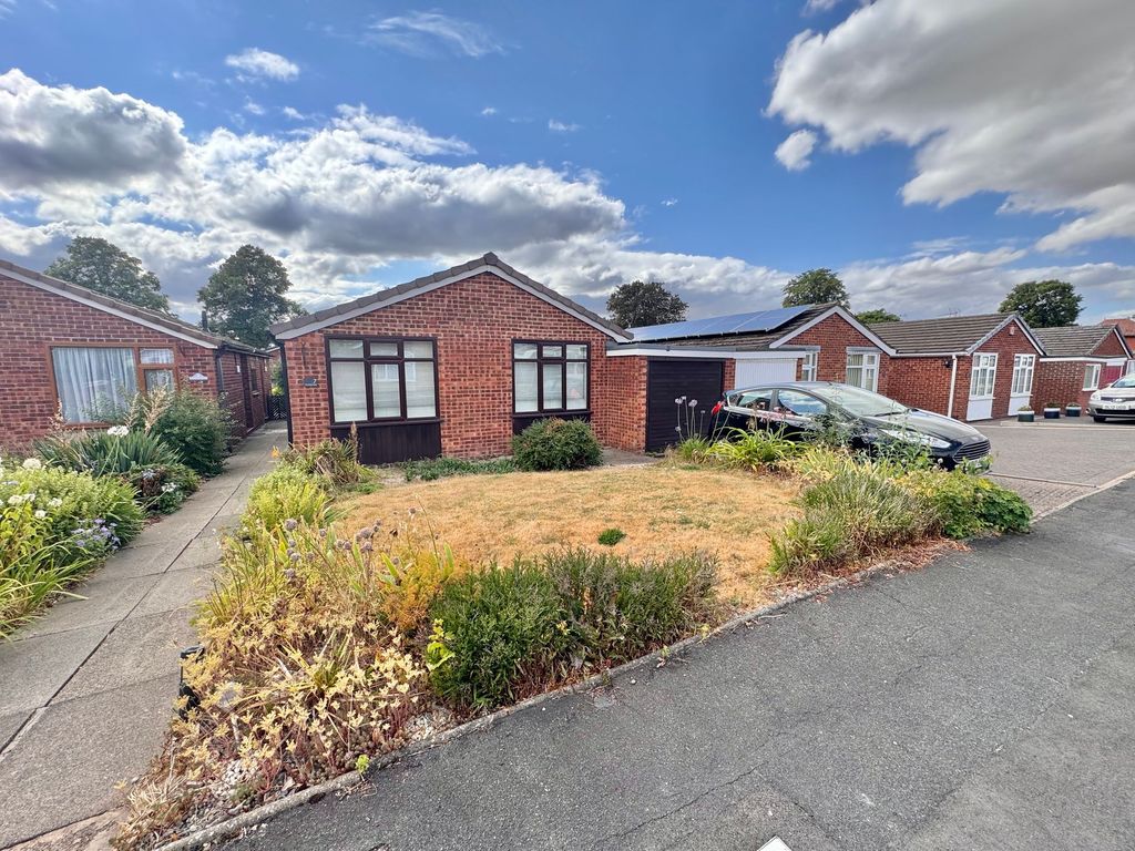 Property photo 1 of 16