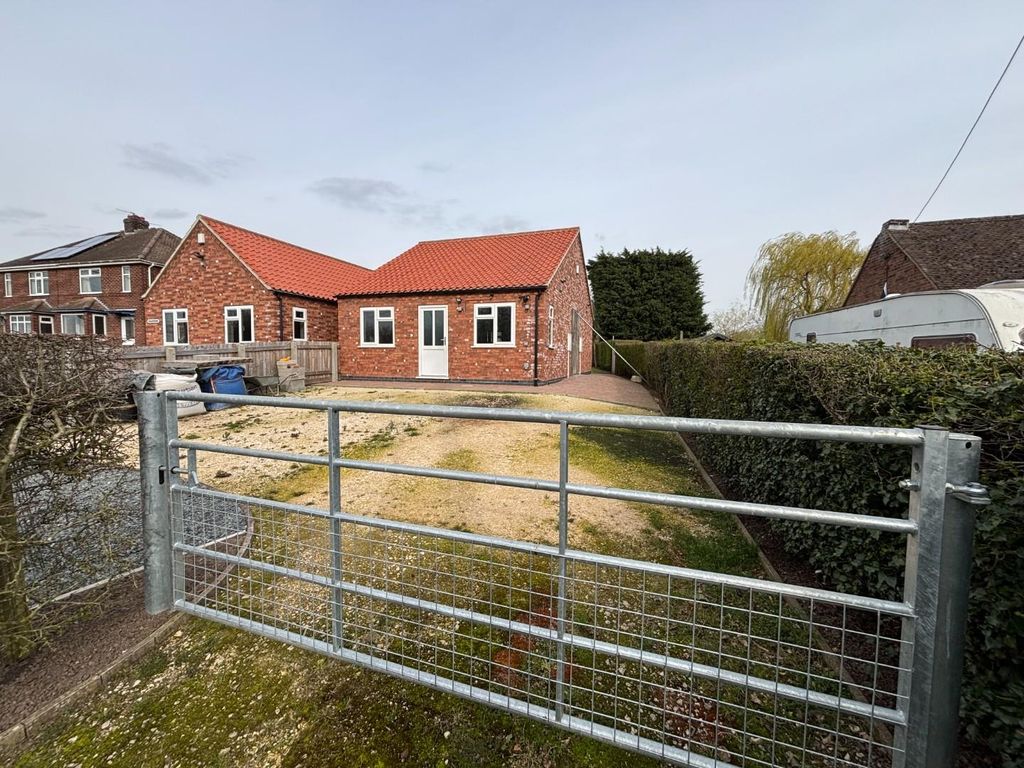 Property photo 1 of 12 Image00022.Jpeg