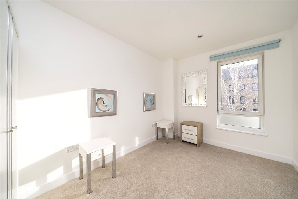 Property photo 3 of 10 Picture No. 21