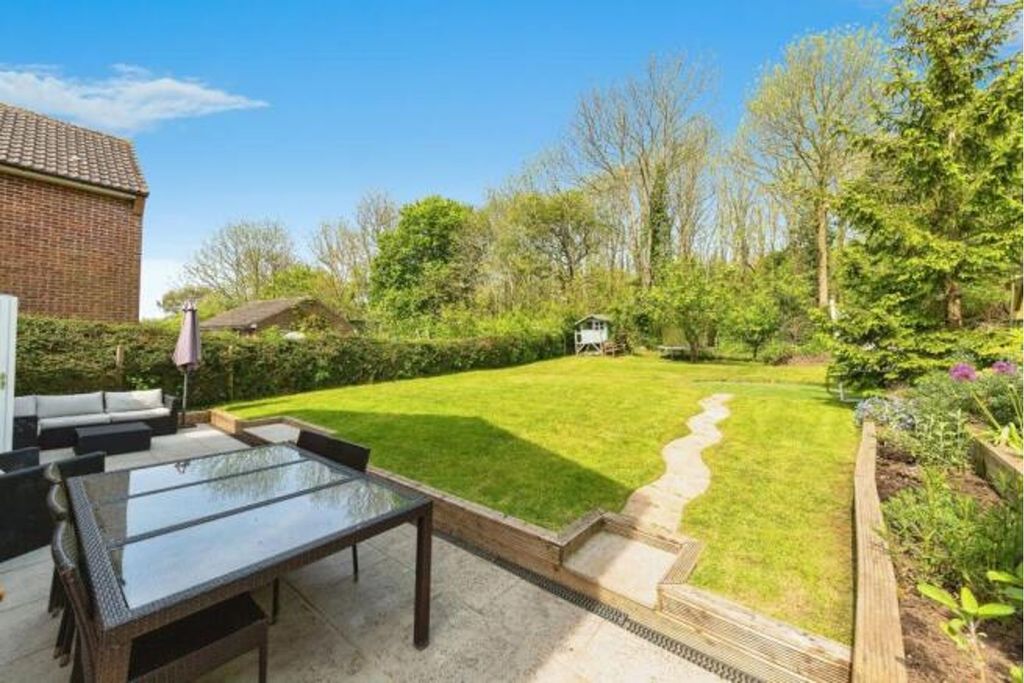 Property photo 2 of 15
