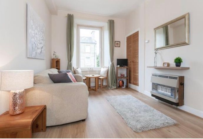 Property photo 2 of 6 Photo 2