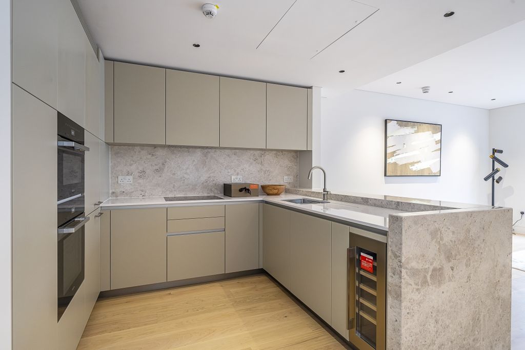 Property photo 3 of 13 Kitchen