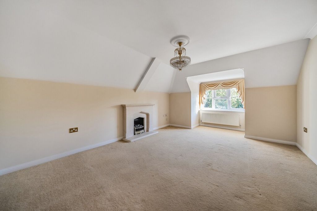 Property photo 2 of 7 Picture No. 20