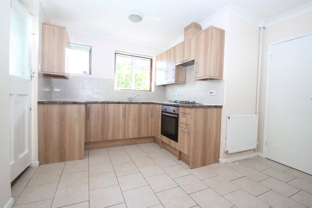 Property photo 3 of 12 Kitchen