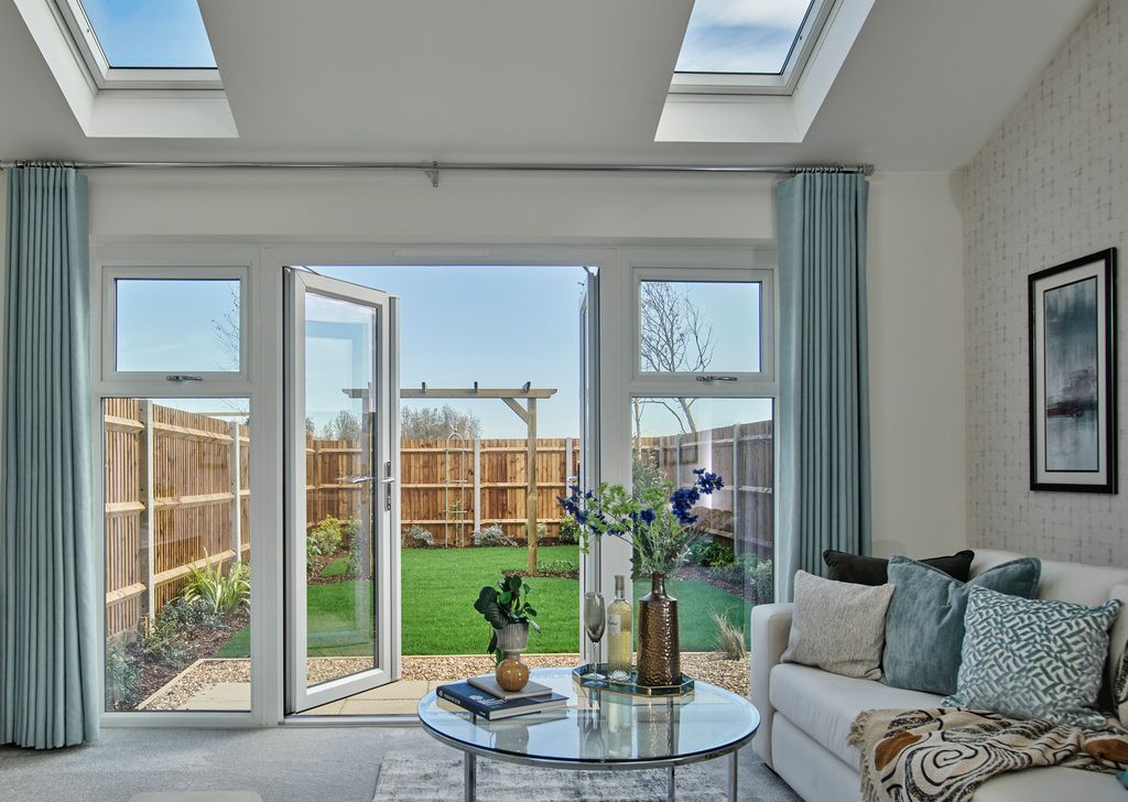 Property photo 2 of 6 2201572-073