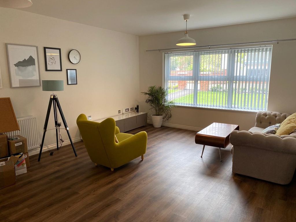 Property photo 2 of 10 Photo 16