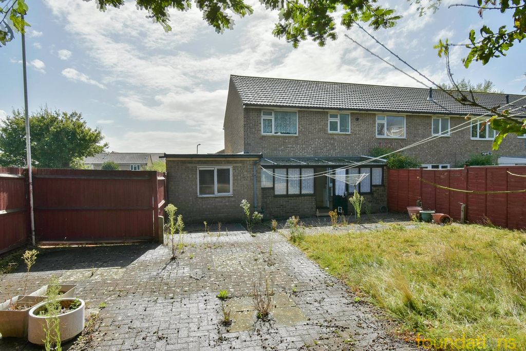 Property photo 2 of 15