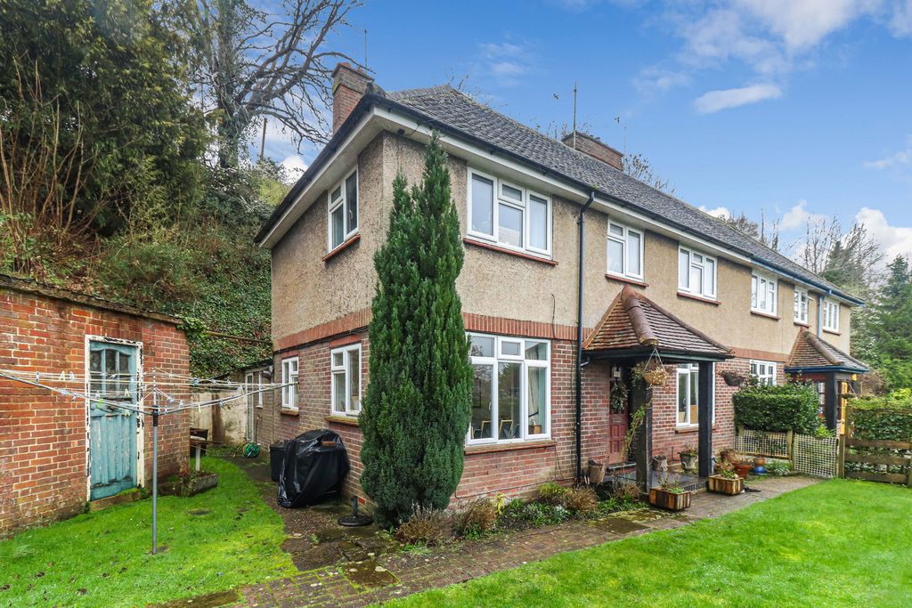 Property photo 3 of 22