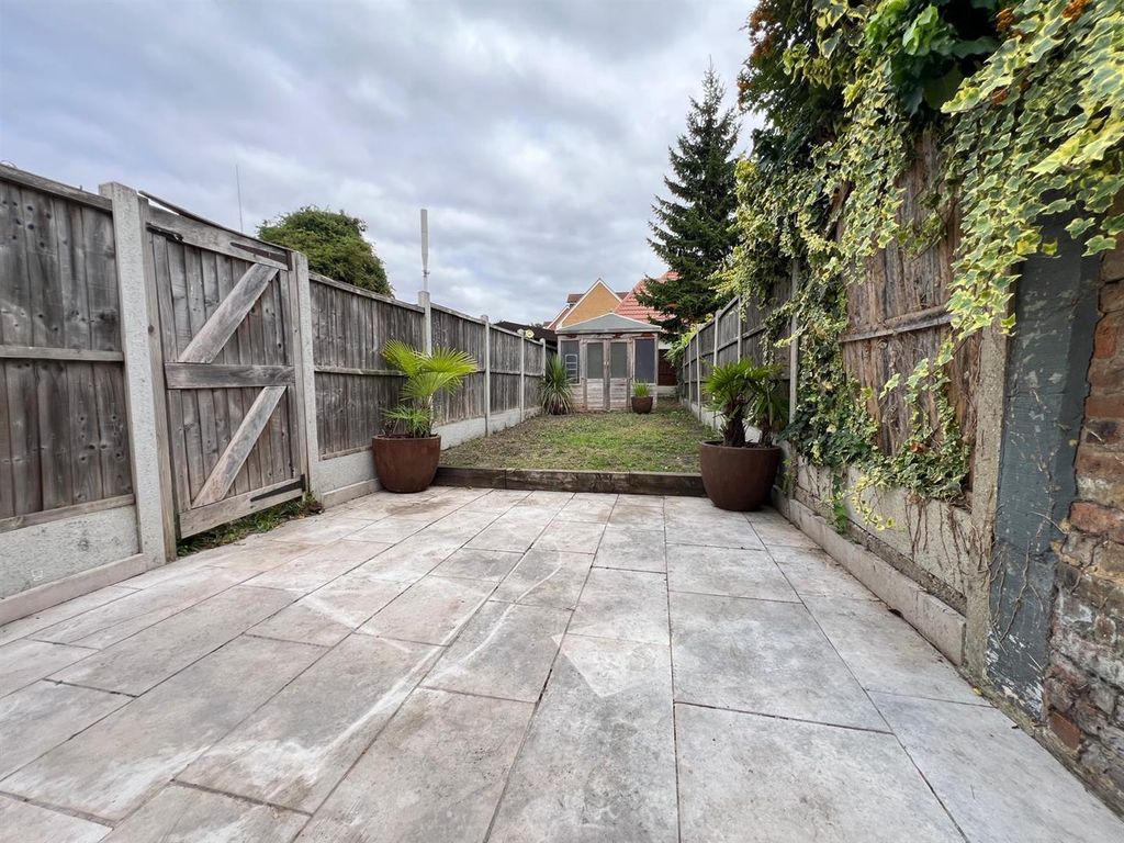 Property photo 2 of 9 02.Jpg