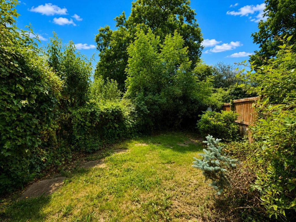 Property photo 2 of 23