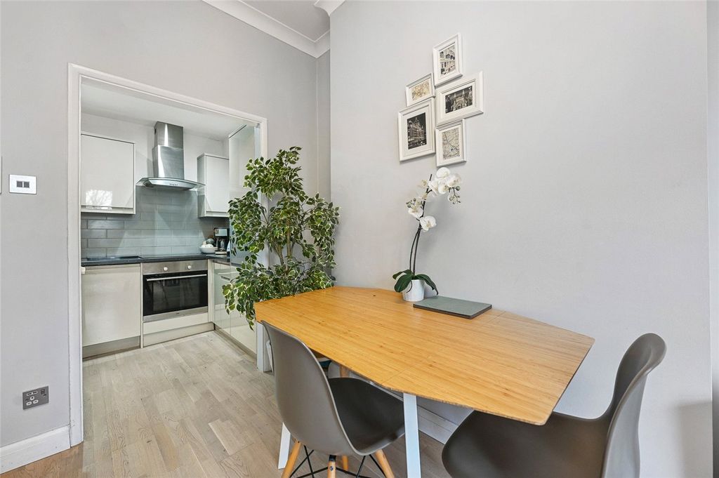 Property photo 3 of 11 Picture No. 04