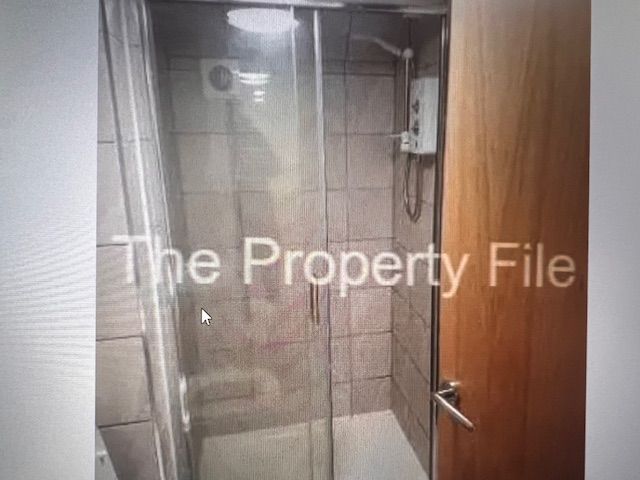 Property photo 3 of 3