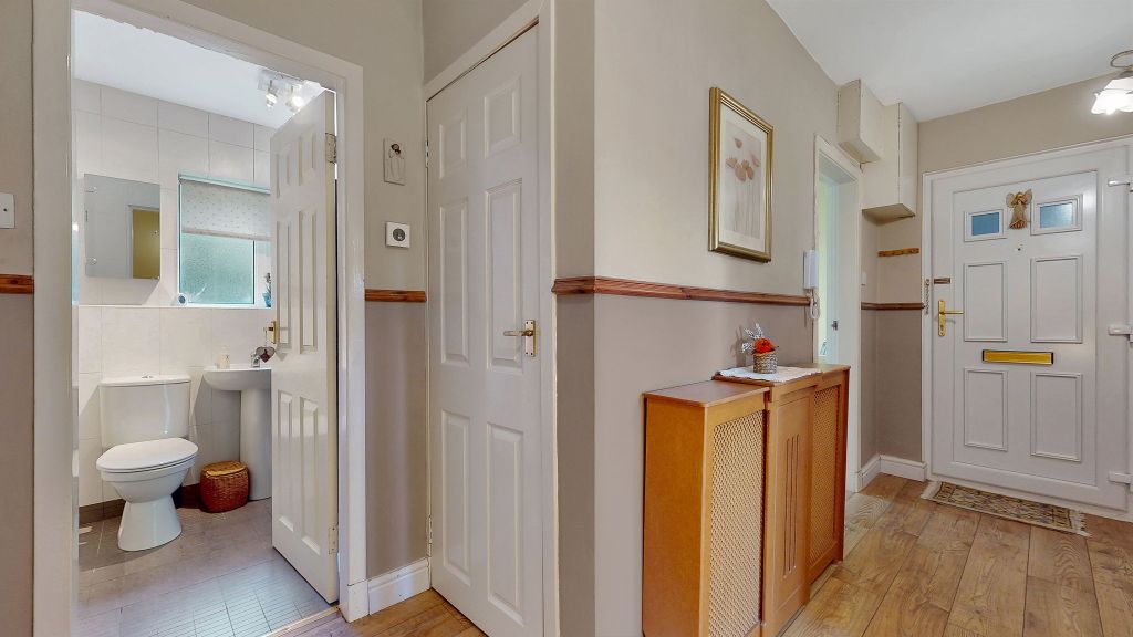Property photo 3 of 19 2