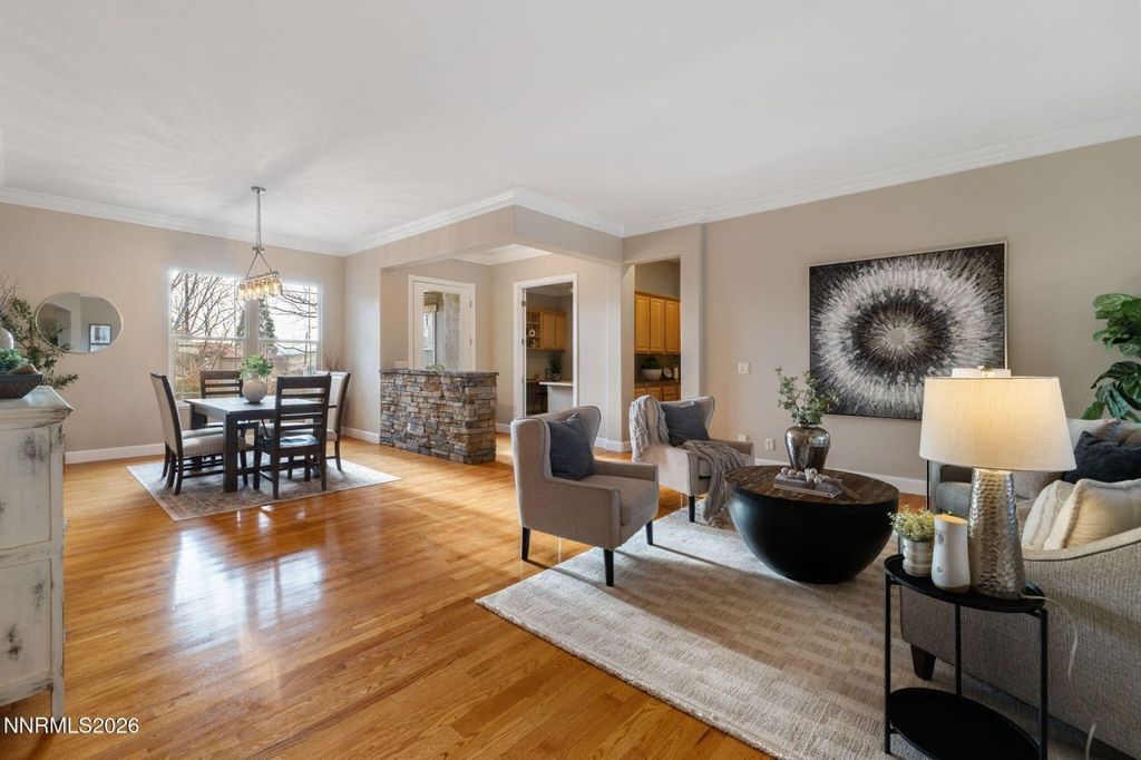 Property photo 2 of 30 <Alttext/>