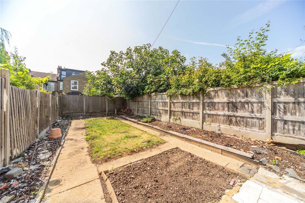 Property photo 3 of 17 Picture No. 09