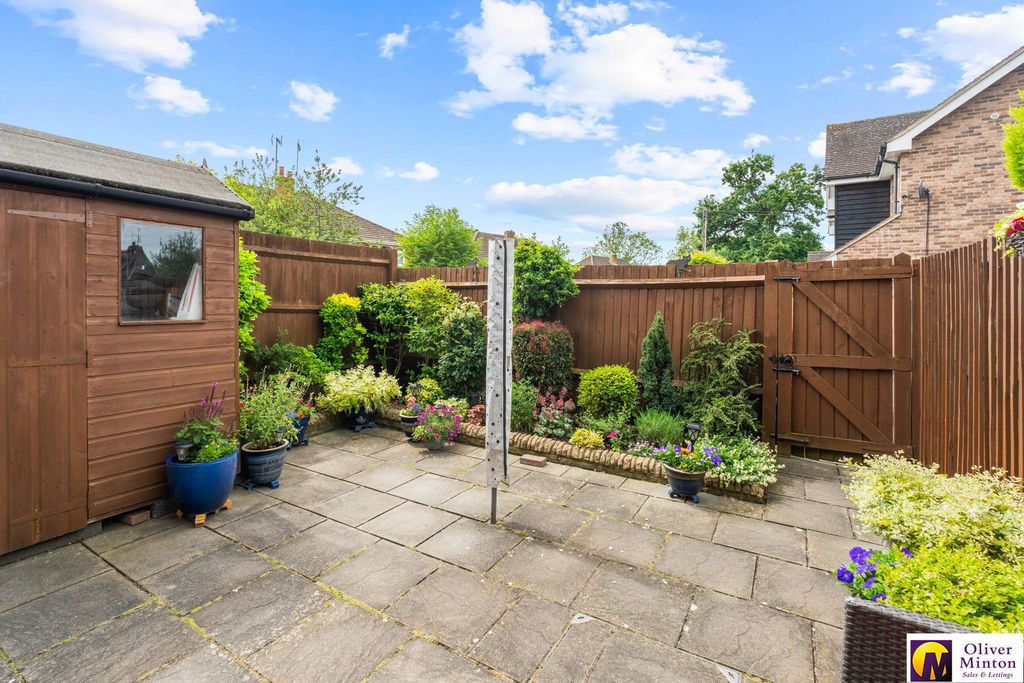 Property photo 3 of 21