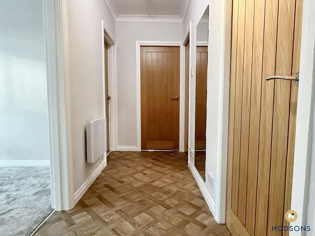 Property photo 2 of 12 Hallway