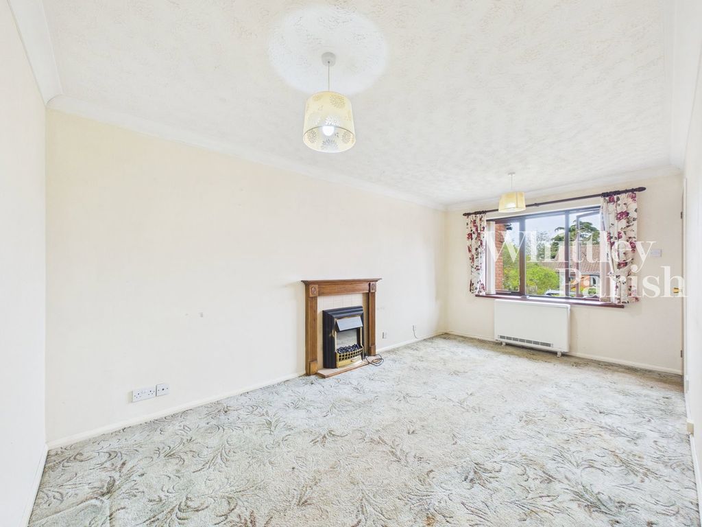 Property photo 3 of 11