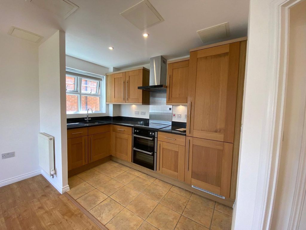 Property photo 3 of 13 Picture No. 02