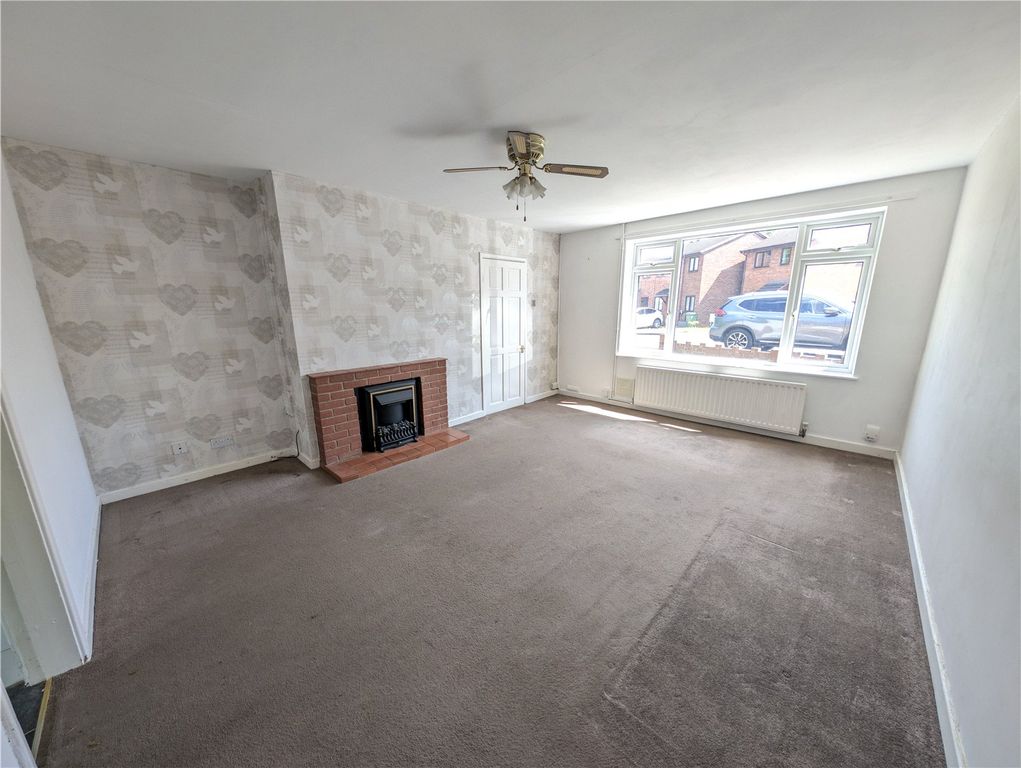 Property photo 3 of 12 Picture No. 06