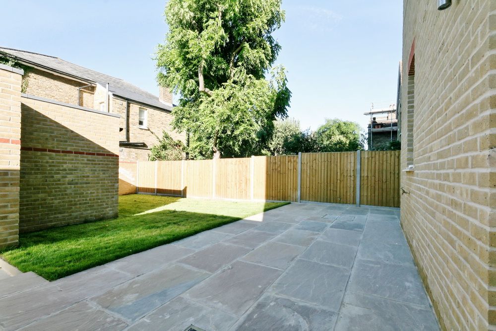 Property photo 3 of 10